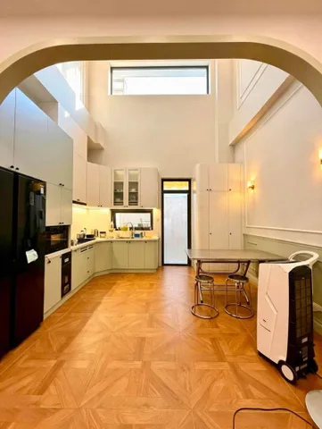 CHDV thang máy, nội thất VIP mặt tiền Phan Văn Hân, P.17, Bình Thạnh, 124m2, 6 tầng, 34 tỷ