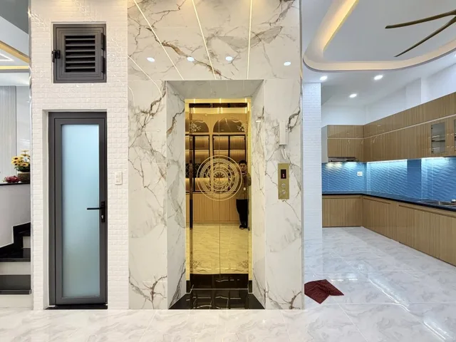 Nở hậu 5.7m, thang máy Vạn Kiếp, P.3, Bình Thạnh, 4.7x11.5m, 4 tầng, chỉ 9.6 tỷ