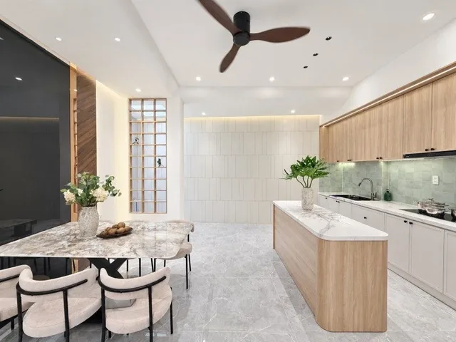 HXH Nguyễn Thượng Hiền, P.5, Bình Thạnh, 4.4x13m, 4 tầng, chỉ 10.8 tỷ