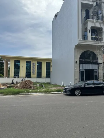 Bán Đất 100m2 có sẵn 100 m2 thổ cư giá 7.6 tỷ tại Đường Hoài Thanh Phường Quang Trung Thành phố Qui Nhơn Bình Định