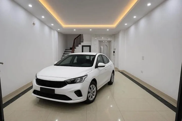 CHO THUÊ NHÀ LÔ GÓC NGÕ 163 ĐẠI MỖ – 40M2 X 6 TẦNG THANG MÁY, Ô TÔ ĐỖ CỬA/VÀO NHÀ, GIÁ 16 TRIỆU/THÁNG