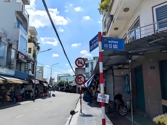 CÔ BẮC P.DĨ AN - NHÀ MẶT TIỀN CHỢ 90M2, 2 TẦNG KINH DOANH - 15,5 TỶ