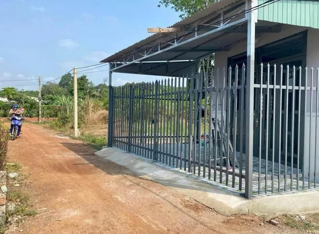 Bán Đất 500m2 có sẵn 100 m2 thổ cư giá 437 triệu tại - Chọn - Phường Chơn Thành Đồng Nai