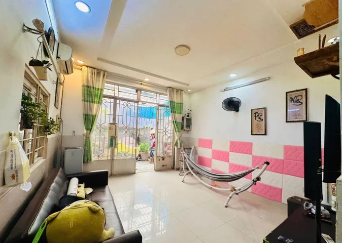 BÁN NHÀ 65M2 2 TẦNG ĐÚC 3 PHÒNG NGỦ THỦ ĐỨC GẦN UBND PHƯỜNG HIỆP BÌNH