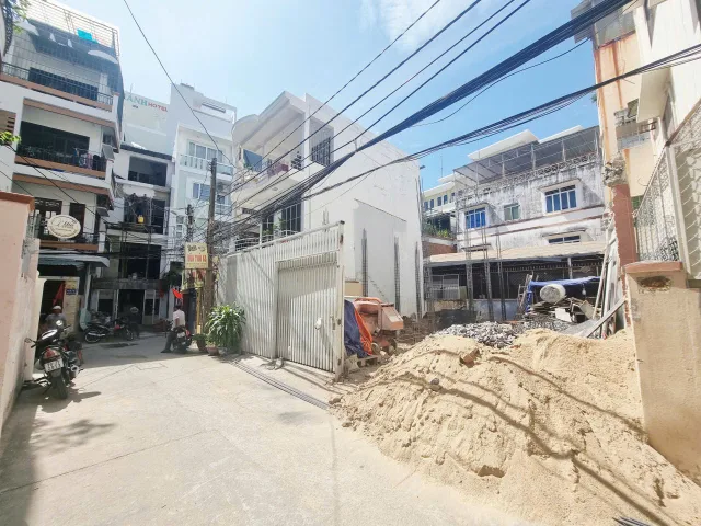 ĐẤT HẺM Ô TÔ QUANG TRUNG – TRUNG TÂM NHA TRANG, GẦN BIỂN -- Khánh Hòa
