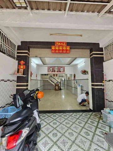 NHÀ 4 TẦNG – 5 PHÒNG NGỦ – GẦN BÌNH LONG - HẺM 4M – GIÁ CHỈ 6,29 TỶ