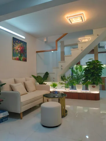 Bán Nhà riêng 24m2, 3 tầng + Bancol Đường Nguyễn Sơn