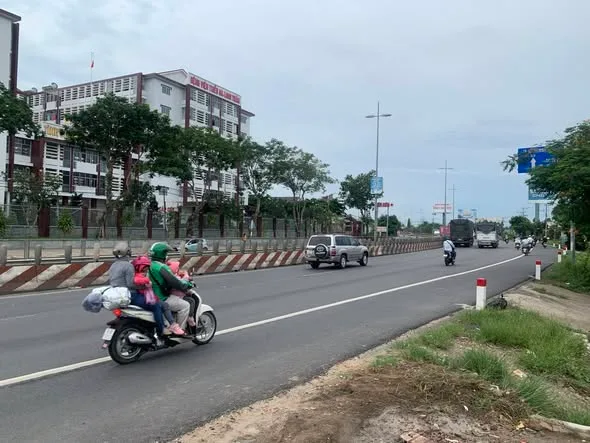 Bán Đất 181m2 có sẵn 181 m2 thổ cư giá 2.3 tỷ tại Đường Quốc Lộ 1A, Phường Tân Ngãi Vĩnh Long