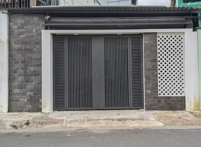 Bán Nhà riêng 130m2 có sẵn 90 m2 thổ cư giá 8.8 tỷ tại Đường Số 379 Phường Tăng Nhơn Phú A Quận 9 TP. Hồ Chí Minh