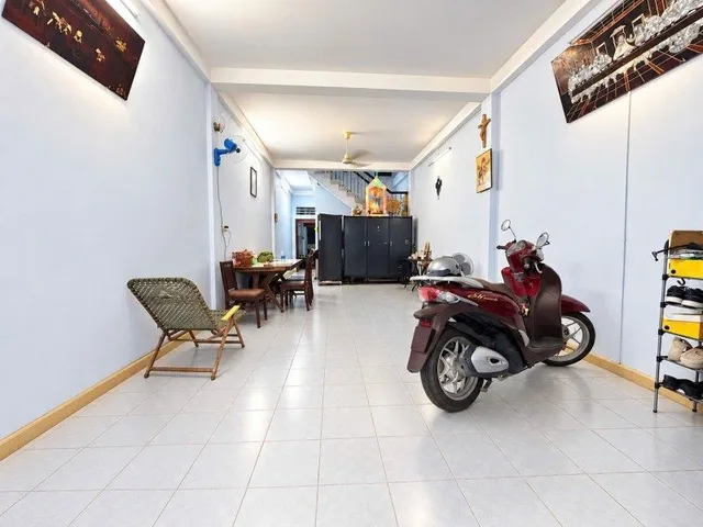 View CV, hẻm VIP 10m Phan Đăng Lưu, P.7, Phú Nhuận, 4x19.5m, 4 tầng, chỉ 19.5 tỷ