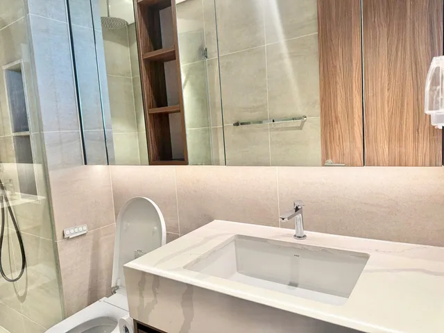 BDS HVL [NC] Chính Chủ gửi Căn cho thuê căn hộ Crest Q2 C-08.03A , 95m2, có bồn tắm nằm - chủ có thể thêm đồ