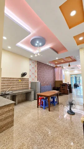 🔥 NHÀ VIP KDC KIẾN Á – ĐỐI DIỆN THE GLOBAL CITY 🔥

🏡 110m² (5x22m) | 4 tầng kiên cố