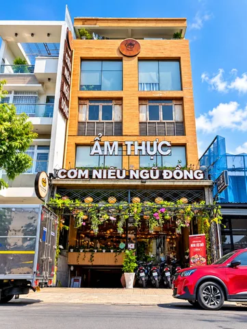 🌟 TÂN PHÚ – NHÀ HÀNG MT56B  DƯƠNG ĐỨC HIỀN – 7.57x19.55M – HẦM + 4 TẦNG + SÂN THƯỢNG – THANG MÁY – GIÁ 30 TỶ!