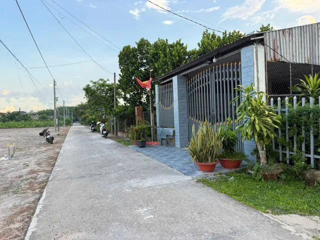 Bán Đất 150m2 có sẵn 60 m2 thổ cư giá 580 triệu tại Đường ĐT 751 Phường Minh Hưng Đồng Nai