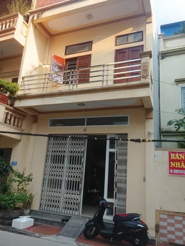 Bán Nhà riêng 122m2 có sẵn 111 m2 thổ cư giá 4.8 tỷ tại Đường Hùng Vương Phường Vị Xuyên Thành phố Nam Định Nam Định