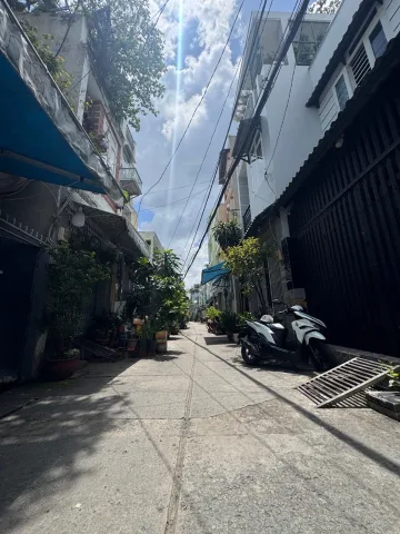 House for sale, 30 m², Quận 6