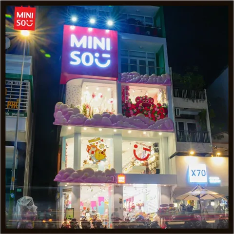 Top nhà phố cho thuê vị trí đẹp 7.4 x 17m thang máy Nguyễn Trãi Quận 5 TP.HCM