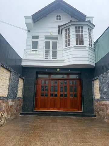 Cho thuê Nhà mặt tiền 6 phòng ngủ giá 18 triệu tại Đường Hai Bà Trưng Phường 6 Thành phố Đà Lạt Lâm Đồng