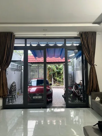 BÁN NHÀ HẺM Ô TÔ FULL NỘI THẤT TẠI PHÚ VĨNH, VĨNH THẠNH - TÂY NHA TRANG. DT 122.2M2. GIÁ 3.7 TỶ