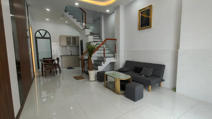 Gần Aeon Tân Phú nhà 50m2 full nội thất hẻm xe hơi chỉ nhỉnh 5Đ