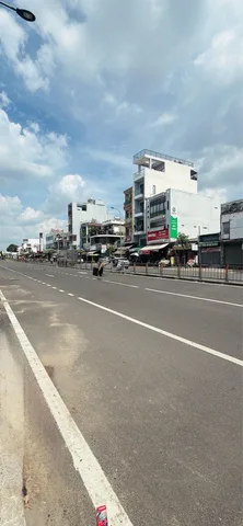 MTKD TÂN KỲ TÂN QUÝ,BHH,BÌNH TÂN.ĐƯỜNG 30M CÓ LỀ 4M,TIỆN KINH DOANH MỌI NGÀNH NGHỀ.