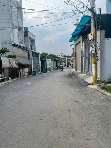 BÁN NHÀ THẠNH XUÂN 21 QUẬN 12, 91M2 FULL THỔ, 3 TẦNG VIEW BỜ KÊNH THOÁNG MÁT, 5 TỶ NHỈNH