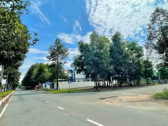 Chủ cần Bán Đất 500m2 có thổ cư sát bên KCN Becamex cách trung tâm hành chính 3P giá bao sổ 795Tr tại Đường Lê Duẩn Thị trấn Chơn Thành Bình Phước