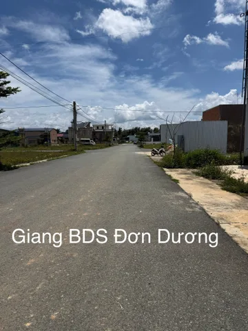 Bán đường nhựa 10m tại Thạnh Mỹ gần QL27 giá 950 triệu SHR