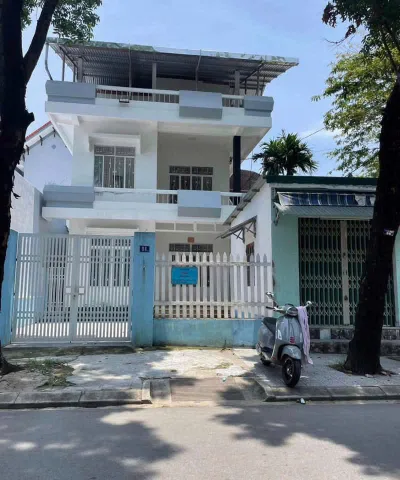 Nhà 3 Tầng Góc 2 Mặt tiền Đường Thái Phiên TP Huế