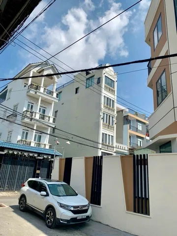 Bán Nhà 3 tầng - 105m2 giá 6.5 tỷ tại Đường Nguyễn Duy Trinh Phường Long Trường Quận 9 TP. Hồ Chí Minh
