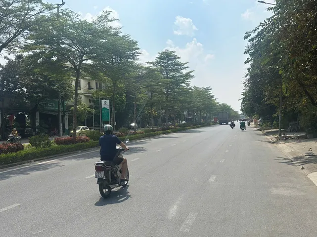 Bán Đất Mặt Đường 36, Mao Trung, Phượng Mao, Đối Diện THPT Quế Võ, Mt 5m Dt 139m2 Giá 9 Tỷ lh e Điệp 0395777369