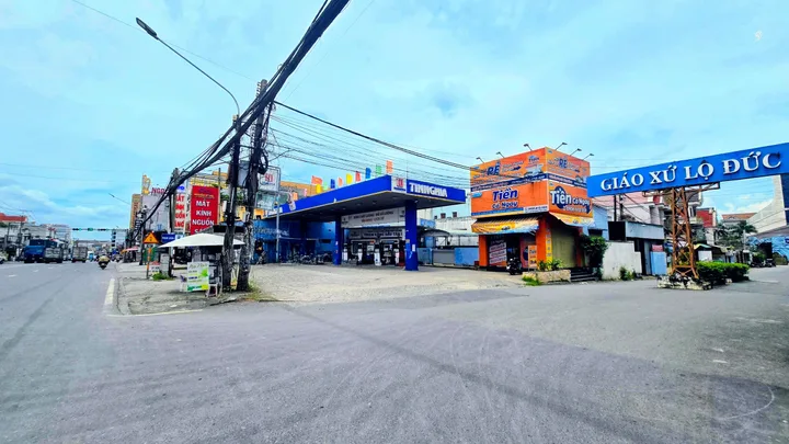 Hố Nai - GX Lộ Đức - Ngọc Đồng | NHÀ & XƯỞNG 301M² | MẶT TIỀN QUỐC LỘ 1A | 2 MẶT TIỀN | TIỀM NĂNG TÁCH 4 LÔ