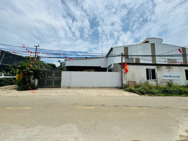 Bán Đất 1743m2 có sẵn 320 m2 thổ cư  ămtj đường lớn ( Đối diện nhà VH Đồng ÂM)Thôn Đồng Âm, Đông Xuân,  Quốc Oai, Hà Nội