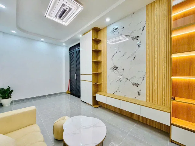 Hạ 1 tỷ, bán gấp mặt tiền ngay Nguyễn Oanh P. Gò Vấp 4x18m XD 4 tấm giá 14.5 tỷ HĐ 30tr/th
