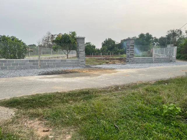Bán đất 2mt đường Nguyễn Thị Rõ : xã Tân An Hội