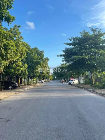 BÁN ĐẤT TRỤC 21m HÀ KHÁNH A LÔ B3,CAO XANH,HẠ LONG