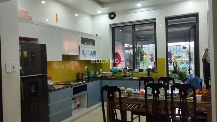 BÁN NHÀ KHU DỐC NGÂN HÀNG CŨ,HỒNG HẢI,HẠ LONG