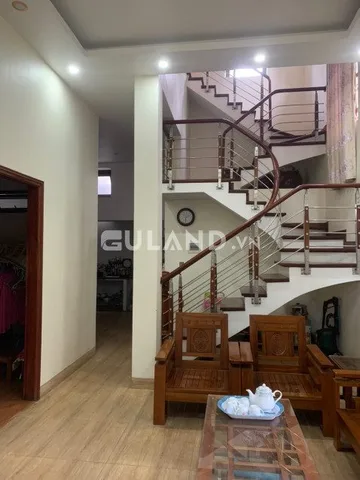 BÁN NHÀ 3 TẦNG PHÍA BIỂN,CỘT 5,HỒNG HÀ,HẠ LONG