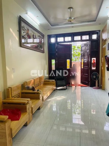 Bán nhà gần chợ cột 8- Hổng hà - Hạ long