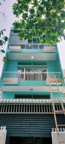 cho thuê nhà mặt tiền đường lò gốm