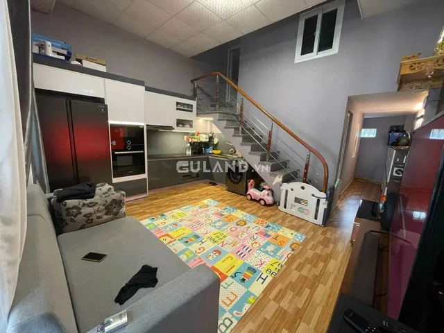 BÁN NHÀ 1,5 TẦNG NGÕ 16 CAO XANH,HẠ LONG