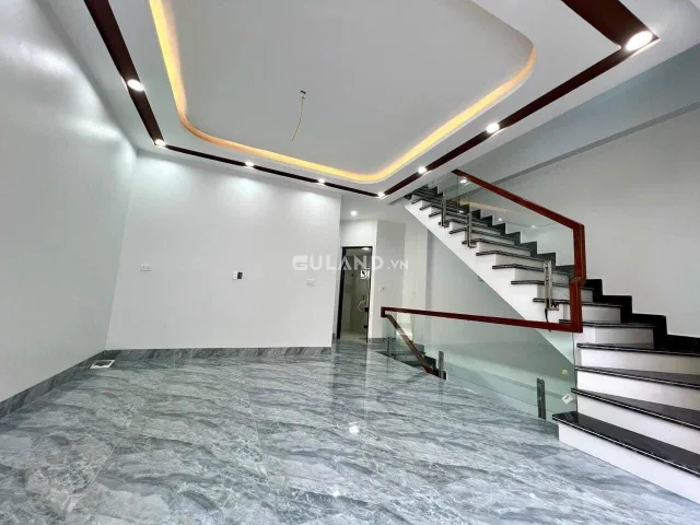 BÁN NHÀ 3 TẦNG ĐẦU CỔNG LIDECO,CAO THẮNG,HẠ LONG