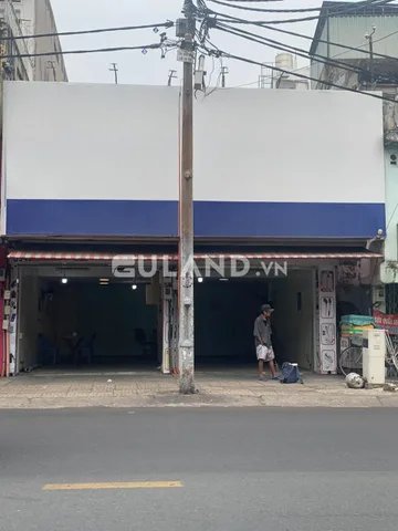 cho thuê nhà mặt tiền đường cách mạng tháng 8