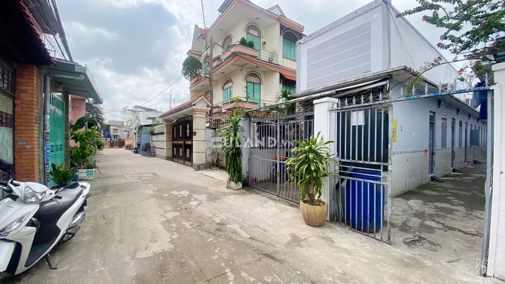 Bán nhà trọ 16 phòng fuf thổ mt đẹp. Đường Tân Thới Nhất 5 .