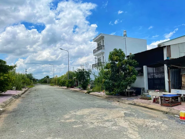 BÁN ĐẤT 100M2, LÔ ĐƯỜNG D11, KHU DÂN CƯ 28HA CÔNG ÍCH NHÀ BÈ, 3.3 TỶ