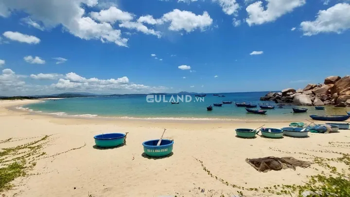 ▪️LÔ ĐẤT VIEW BIỂN PHƯỚC ĐỒNG(Cù Lao Mái Nhà)NHƯ HÌNH ▪️Lô đất 2 mặt tiền đường(đường ô tô vào tận nơi) tại thôn Phước Đồng vs rất nhiều homestay(Ann homestay,Tuấn homestay,July homestay…) 690m có 500thổ cư