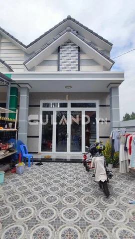 Nhà Ngộp rẻ hơn nhà kế bên. Nhà Trệt Lửng 3PN 2Wc P.Tân An 1 tỷ 860