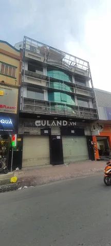 cho thuê nhà mặt tiền đường hoà bình