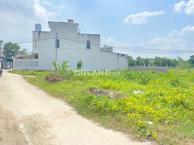 Cần bán đất chính chủ 570m2 thổ cư 300m2 giá 230 triệu