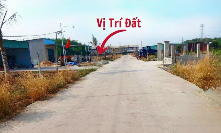 Em còn lô đất ngay trung tâm Thị trấn Tân Khai 2 mặt tiền đường.